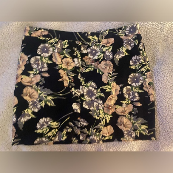 Brooks Brothers Dresses & Skirts - Brooks Brothers Multicolored Mini Skirt Cocktail
